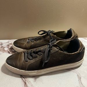 Banana Republic Mens Lace Up Low Top Sneakers Brown Leather Suede Size 9M.